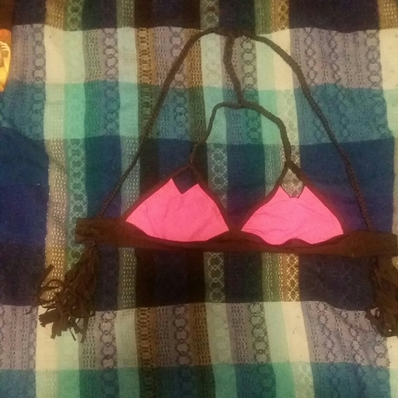 Unique Handmade Crochet Bikini Top 😍 - Picture 5 of 9